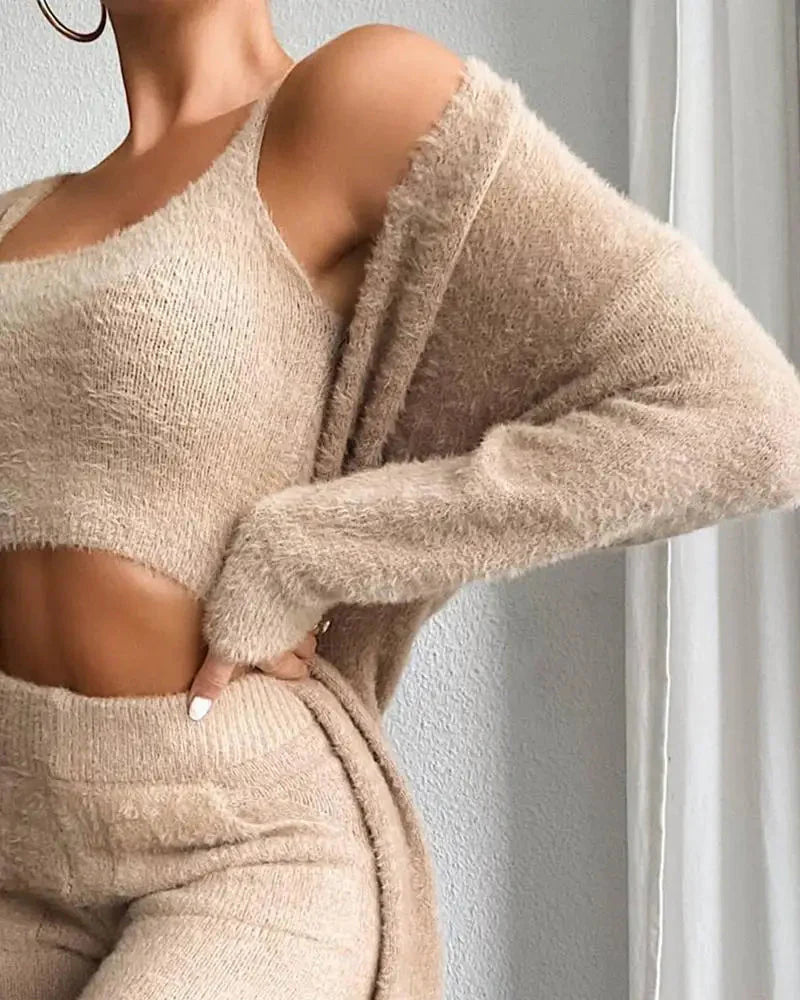 Product photo of 3-Piece Fuzzy Fleece Loungewear Set – view 6